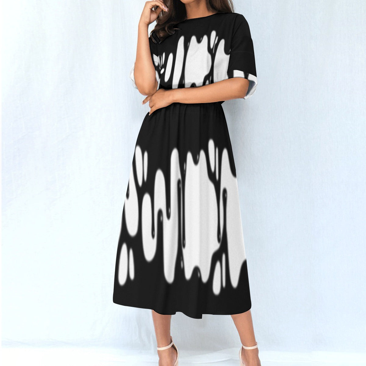 Ferrofluid Knee-Length Dress